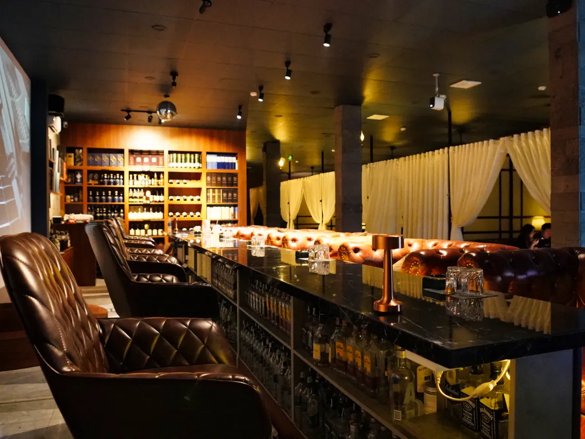 보스BAR 메인 바 사진 선택