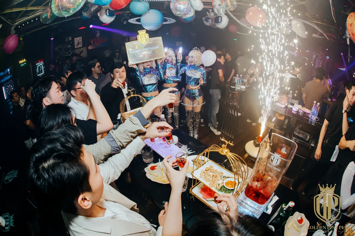 골든파인클럽 생일 이벤트 사진 선택