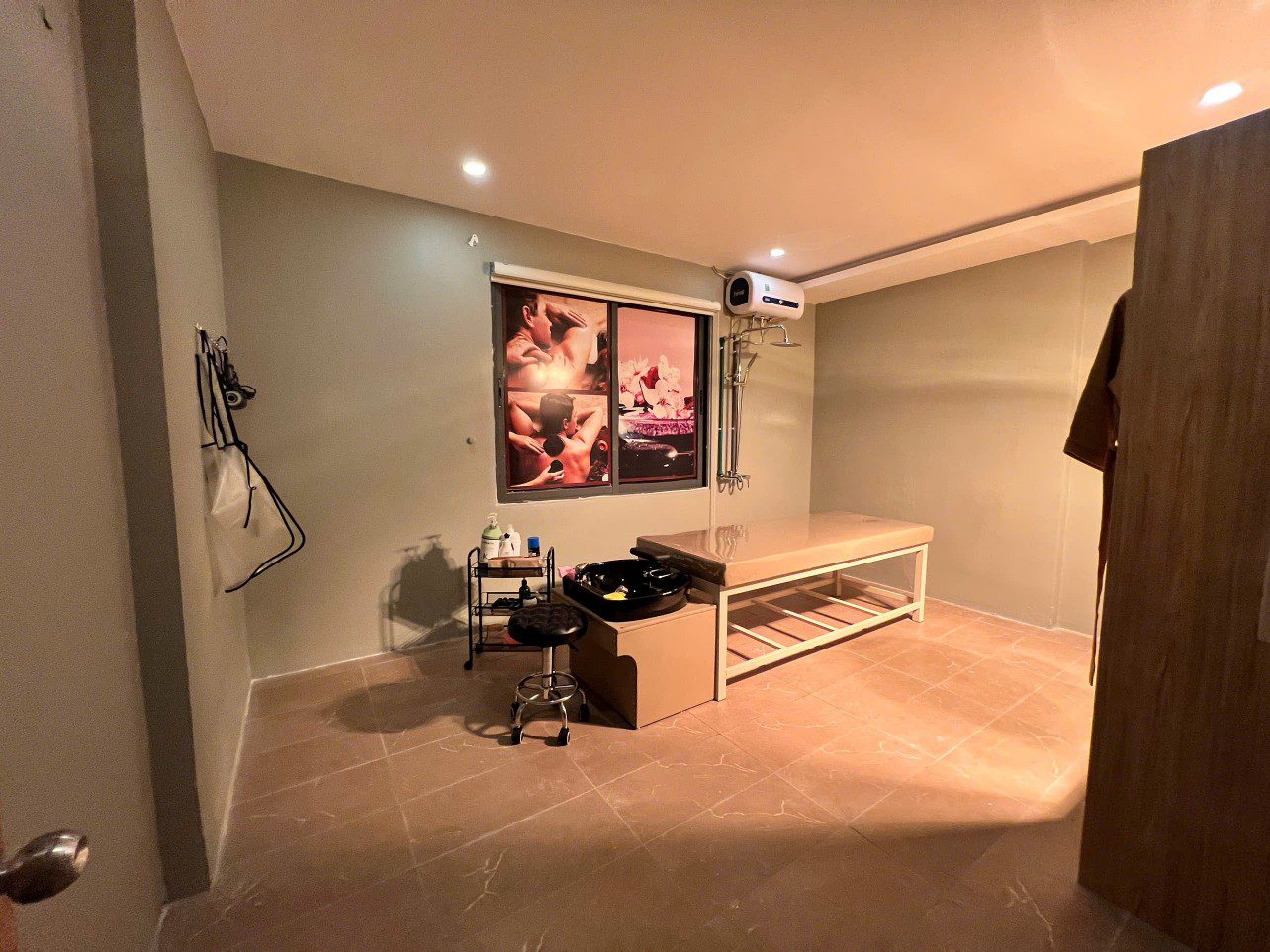 다낭 때밀이 POOL SPA 세신·세면 공간